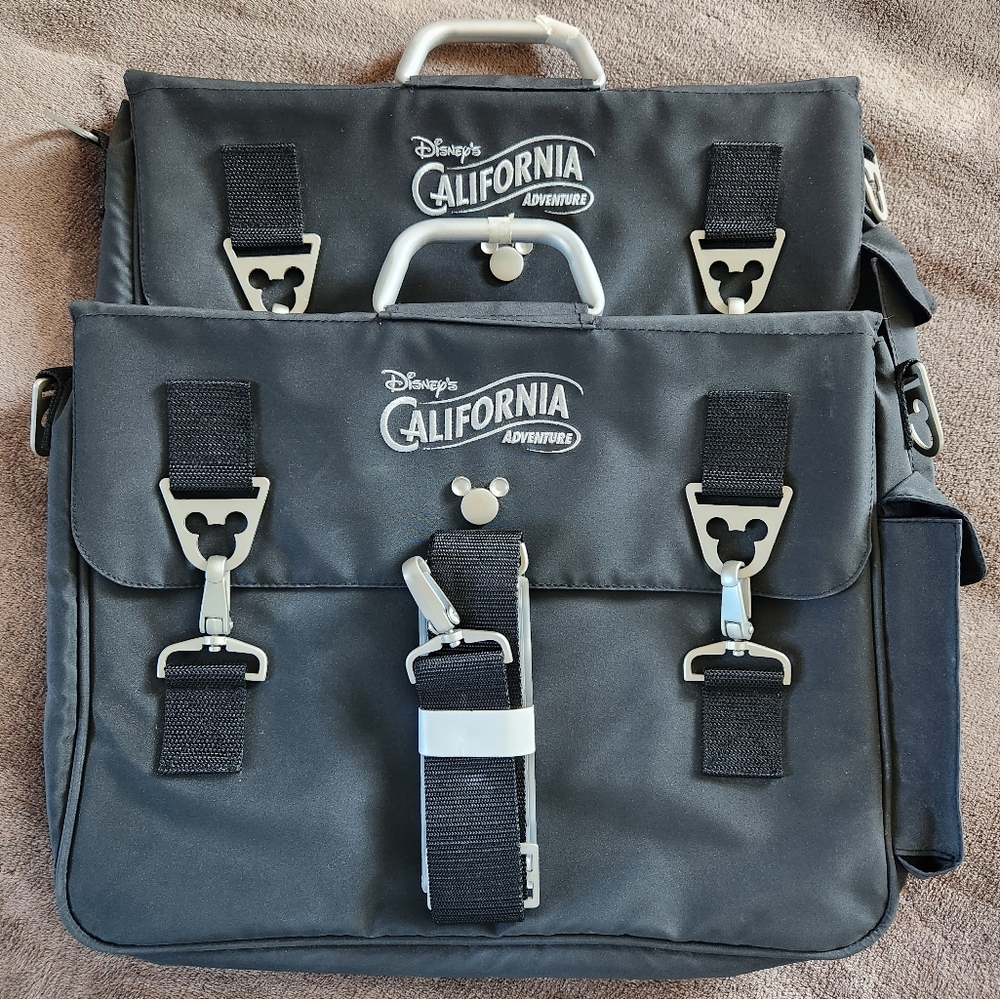 DISNEYLAND breifcases, 2pc